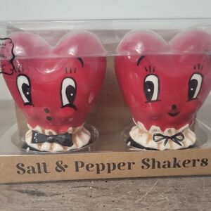 Johanna Parker Valentines Heart Salt And Pepper Shakers